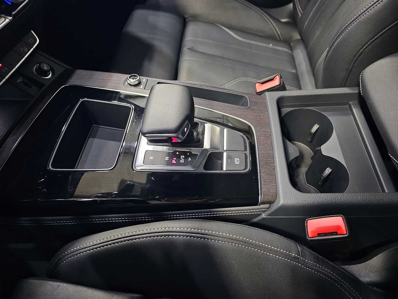 2024 Audi Q5 S line Premium Plus