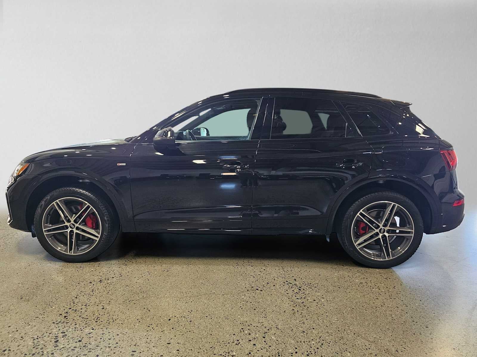 2024 Audi Q5 S line Premium Plus