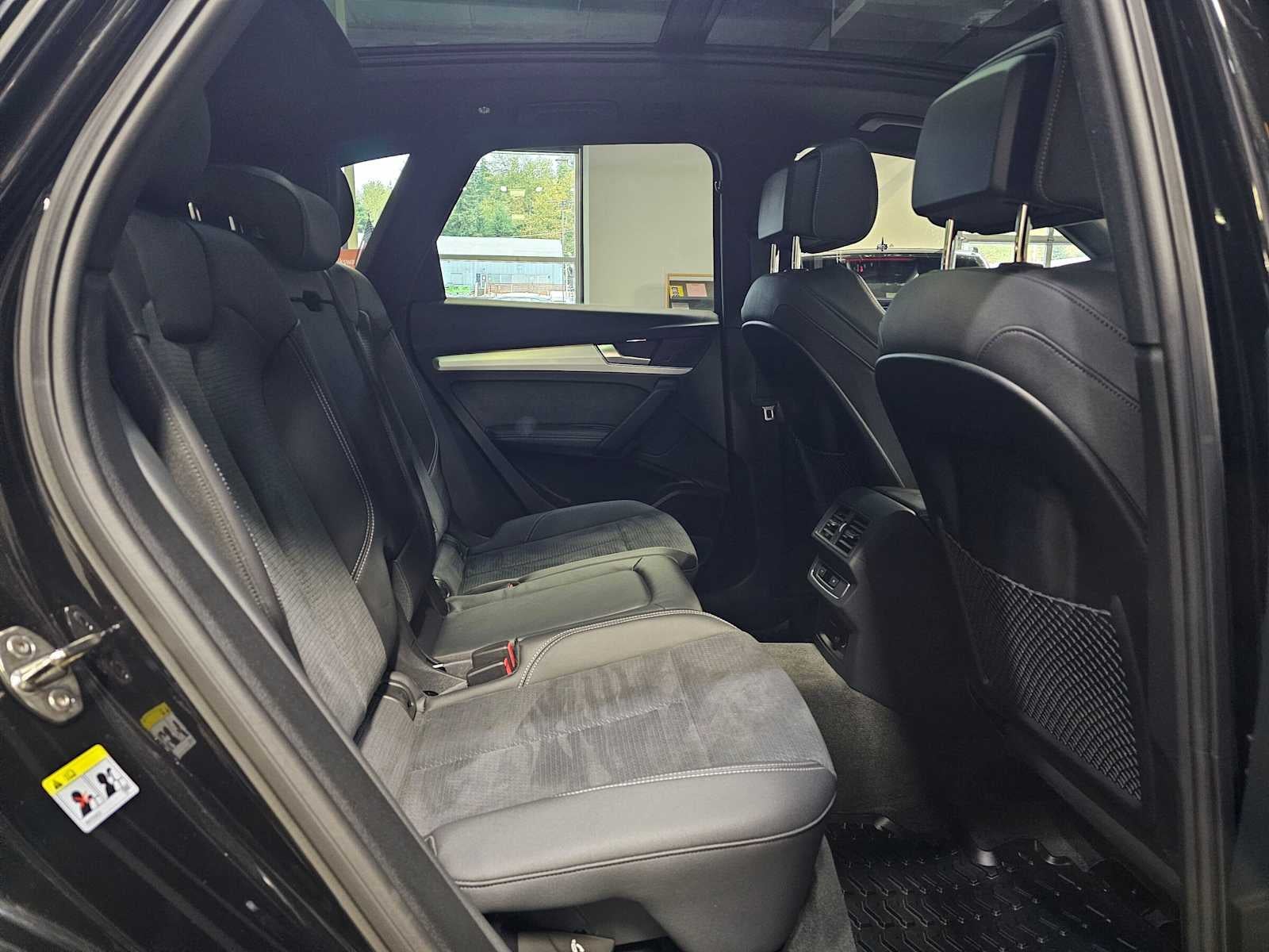 2024 Audi Q5 S line Premium Plus