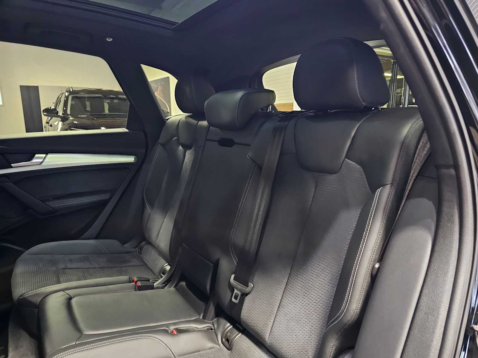 2024 Audi Q5 S line Premium Plus