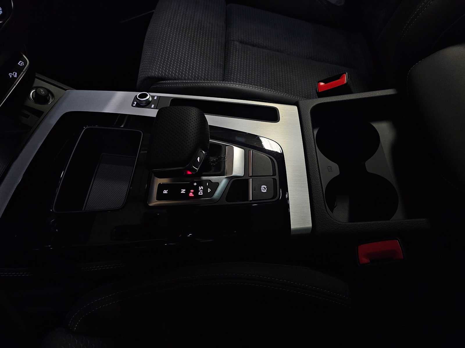2024 Audi Q5 S line Premium Plus