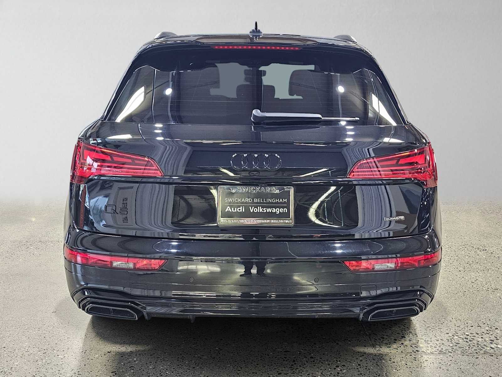 2024 Audi Q5 S line Premium Plus