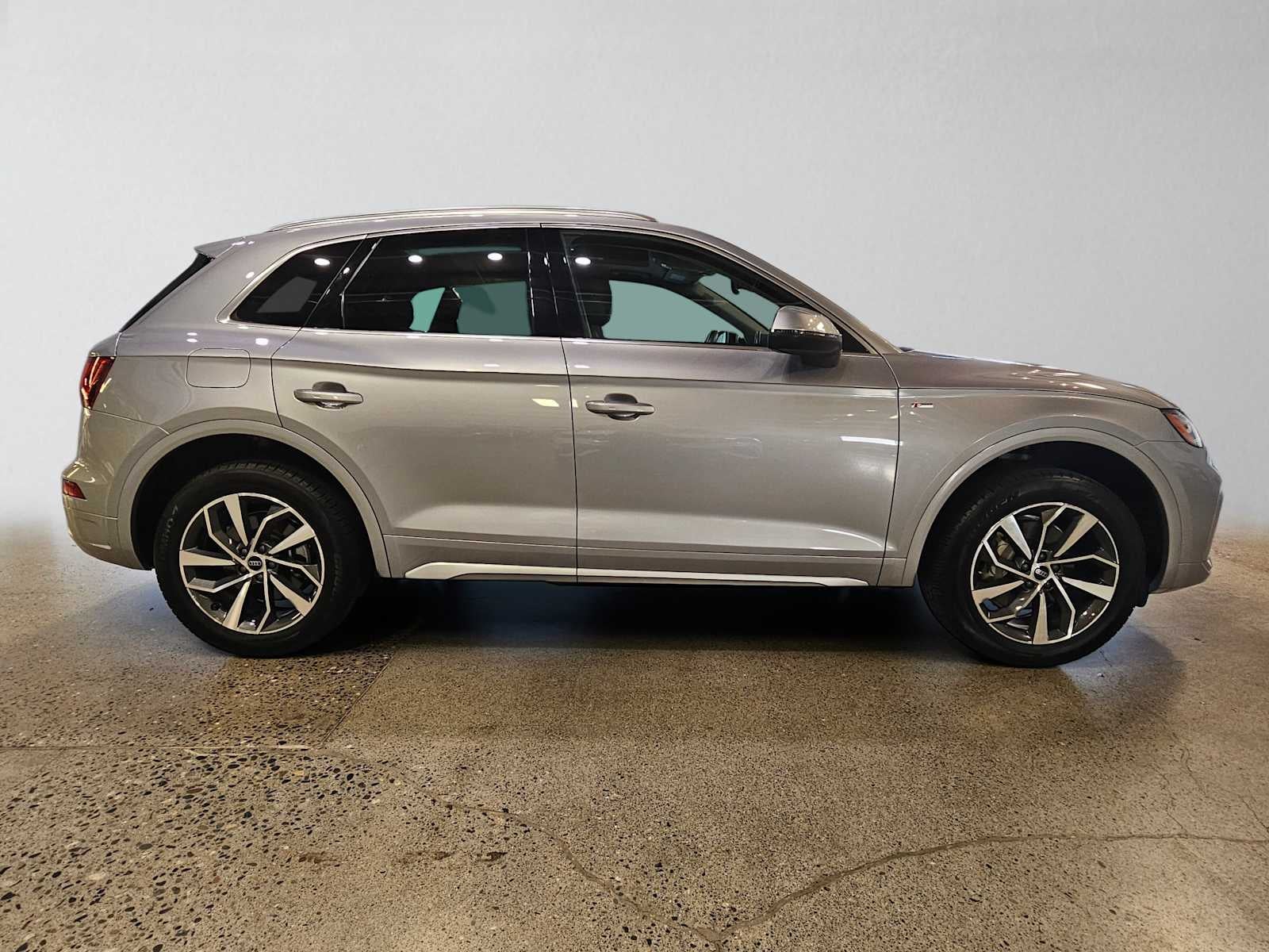 2023 Audi Q5 S line Premium Plus 45 TFSI quattro