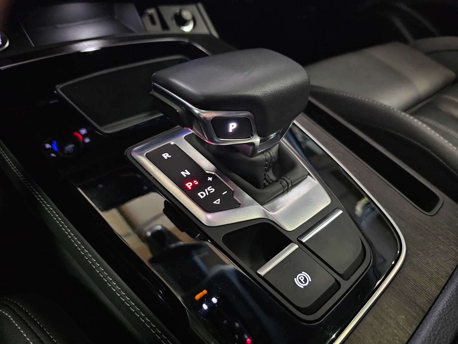 2023 Audi Q5 S line Premium Plus 45 TFSI quattro