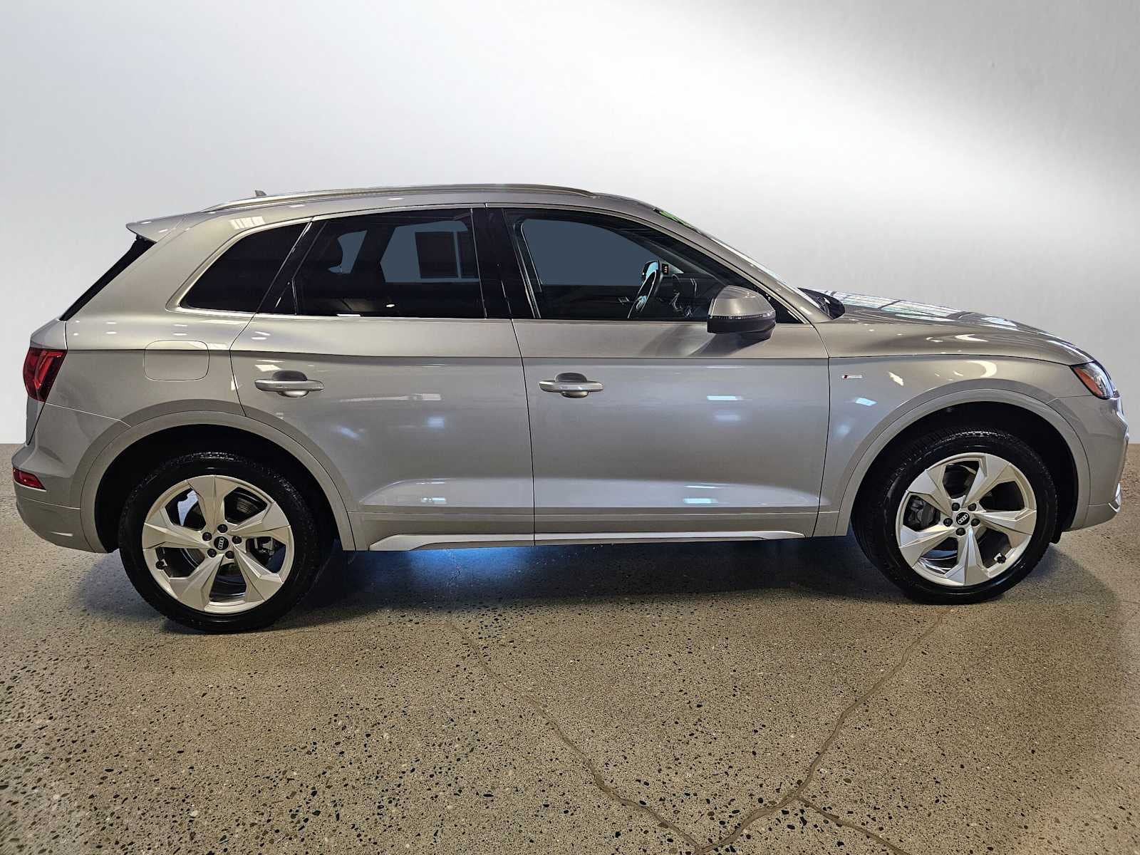 2022 Audi Q5 S line Premium Plus 45 TFSI quattro