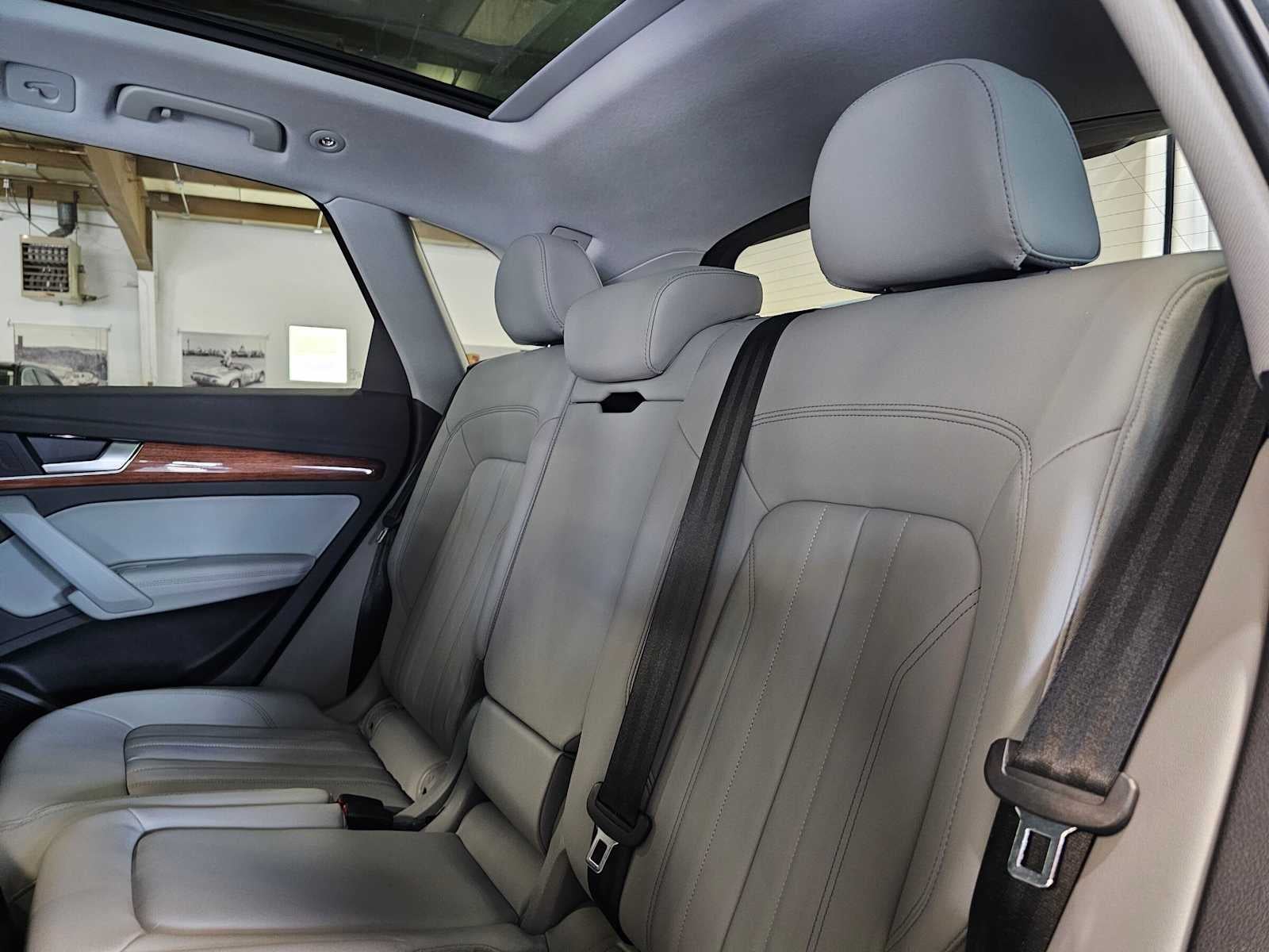 2023 Audi Q5 S line Premium Plus