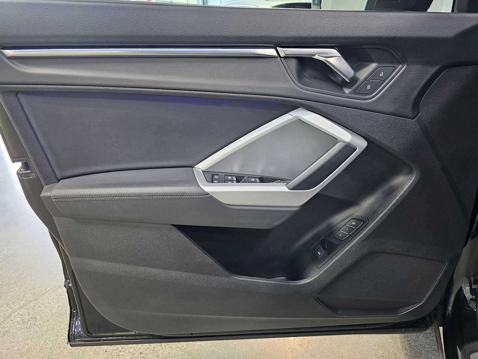 2023 Audi Q3 S line Premium Plus 45 TFSI quattro