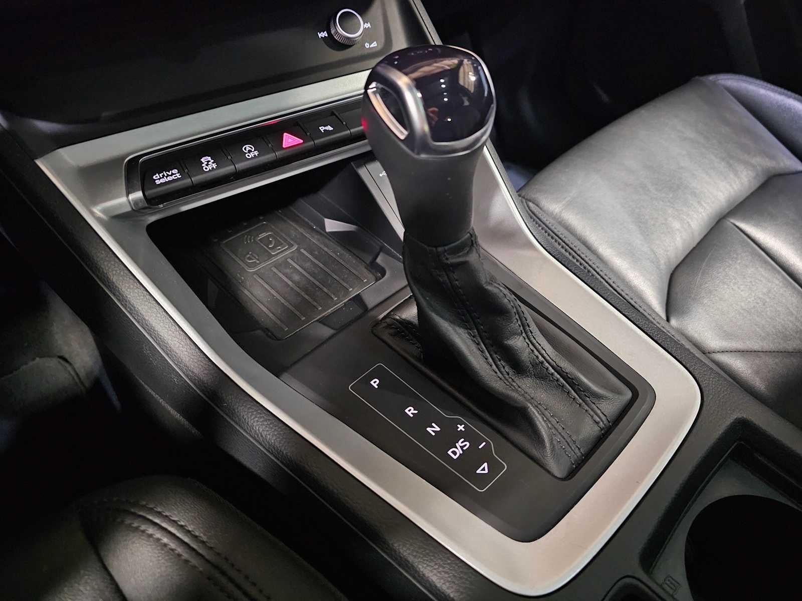 2023 Audi Q3 S line Premium Plus 45 TFSI quattro