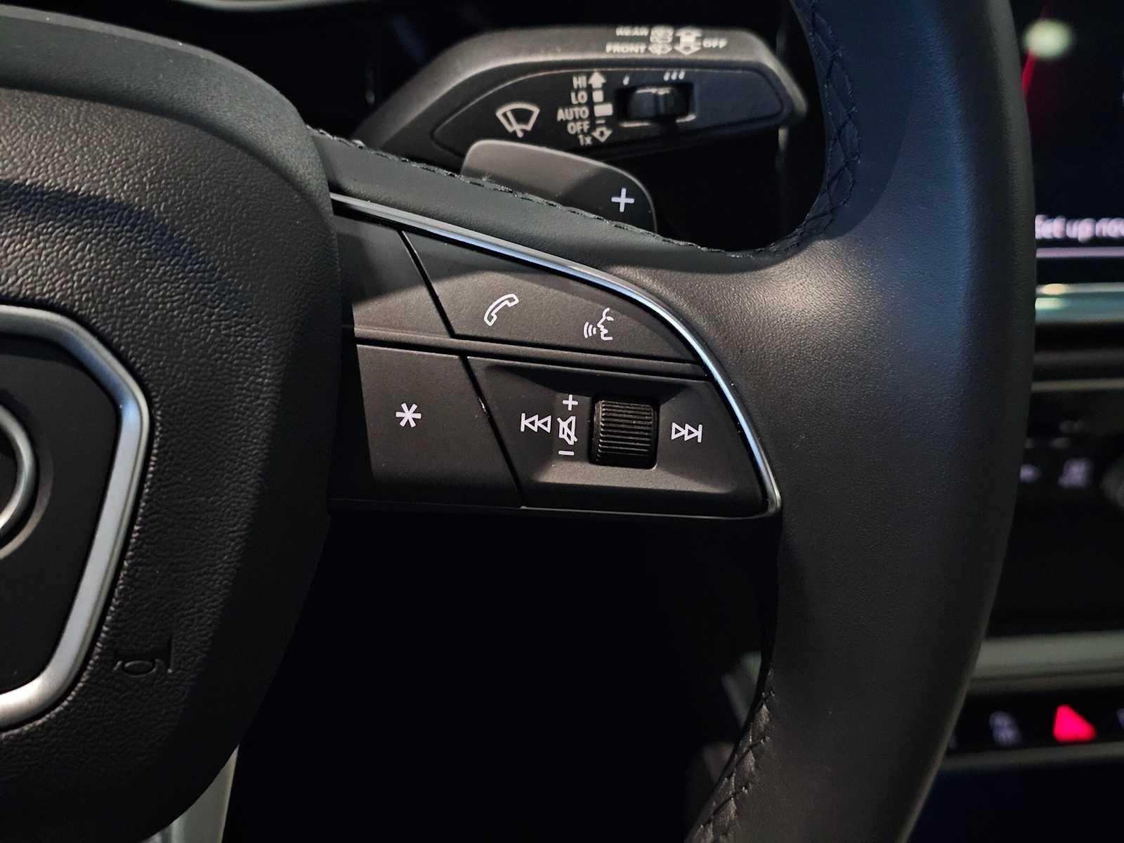 2025 Audi Q3 S line Premium Plus