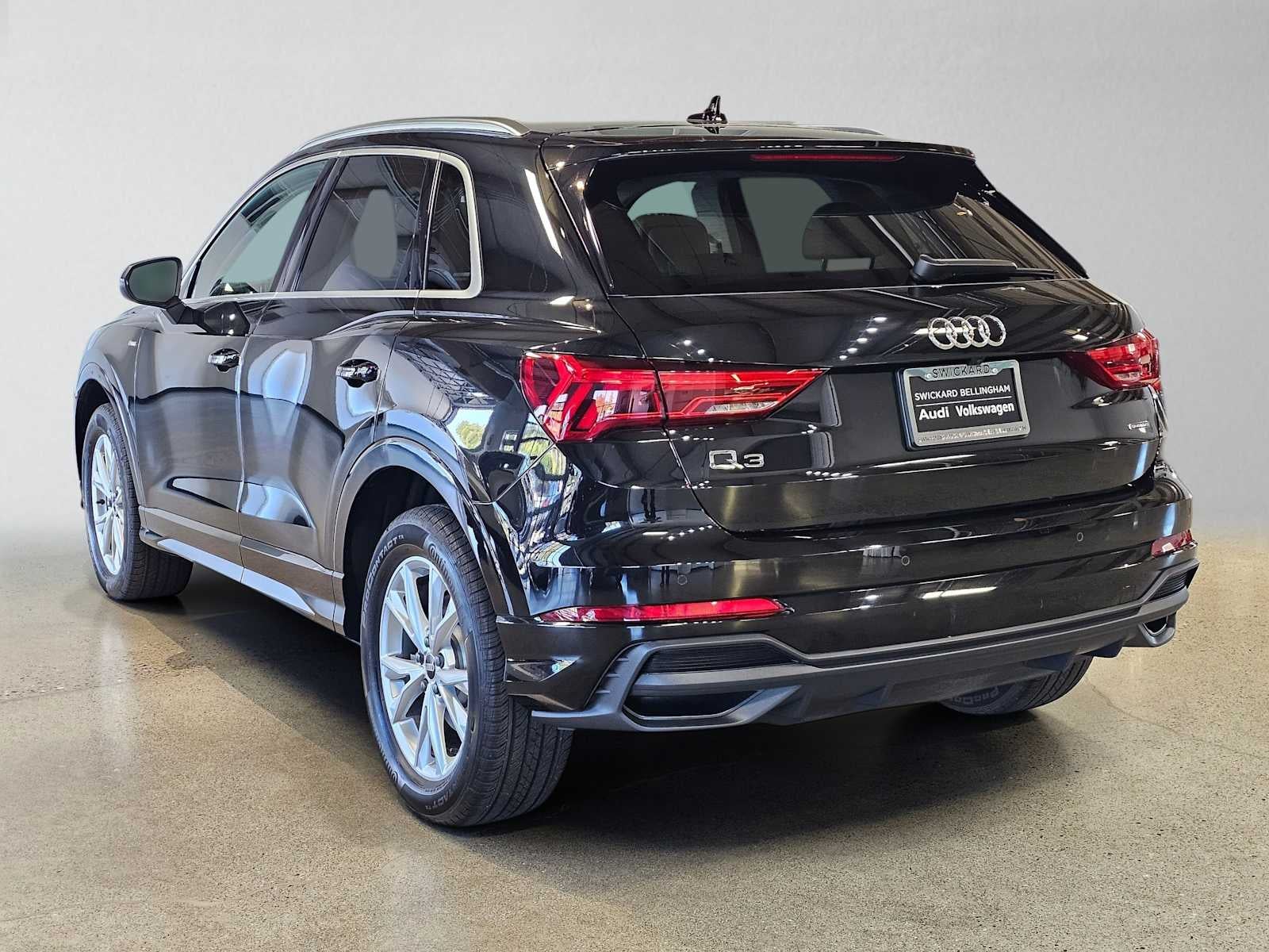 2025 Audi Q3 S line Premium Plus