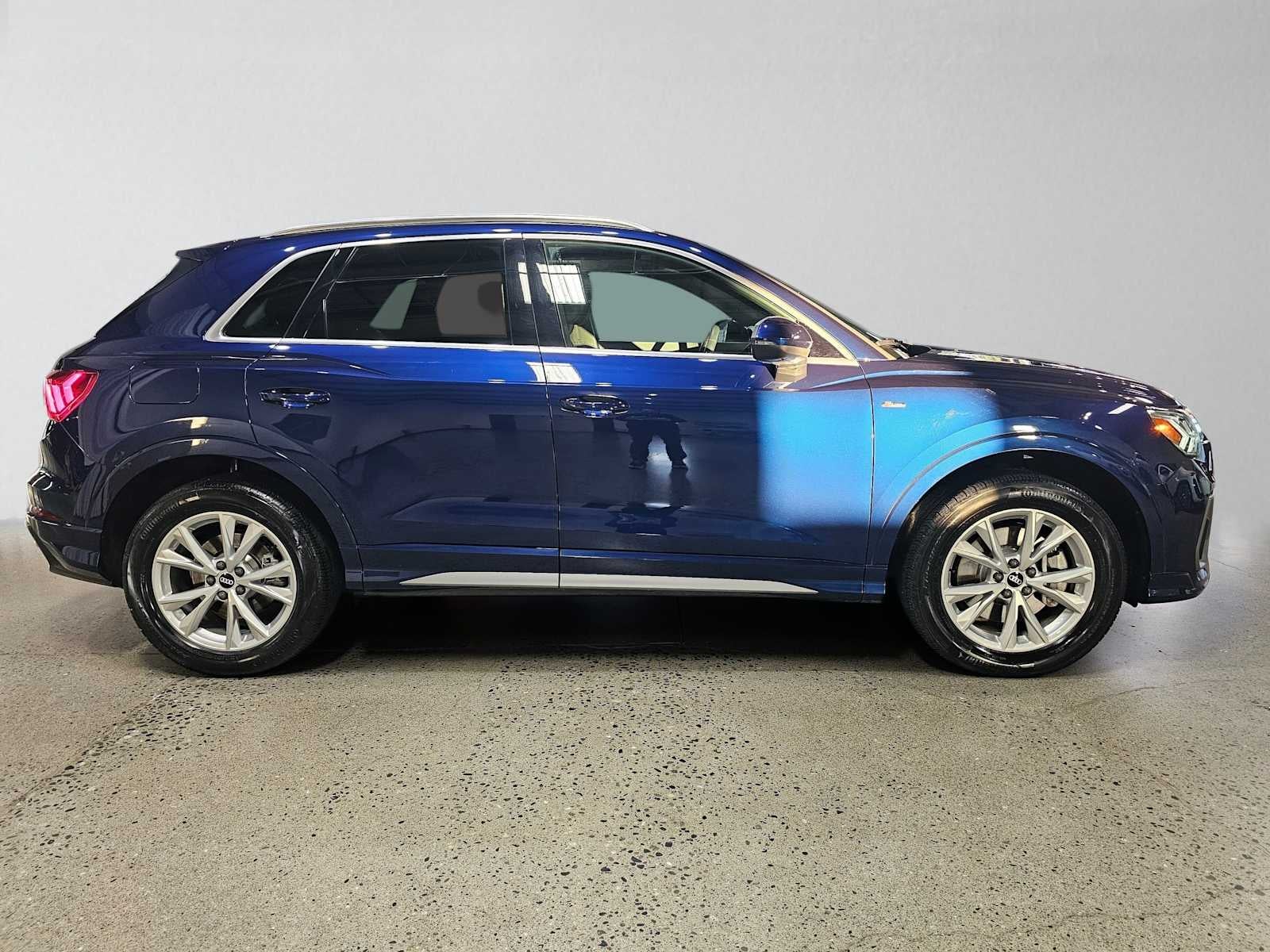 2022 Audi Q3 S line Premium Plus