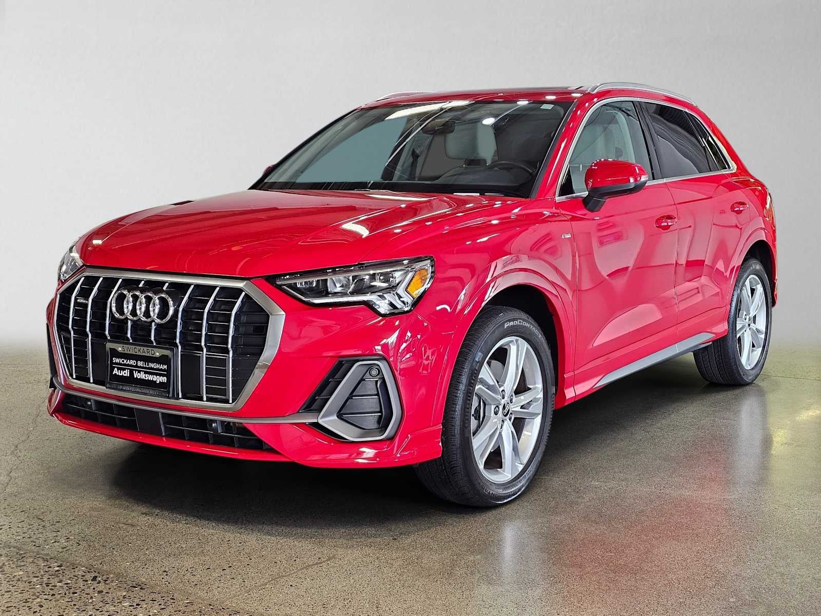 2023 Audi Q3 S line Premium Plus