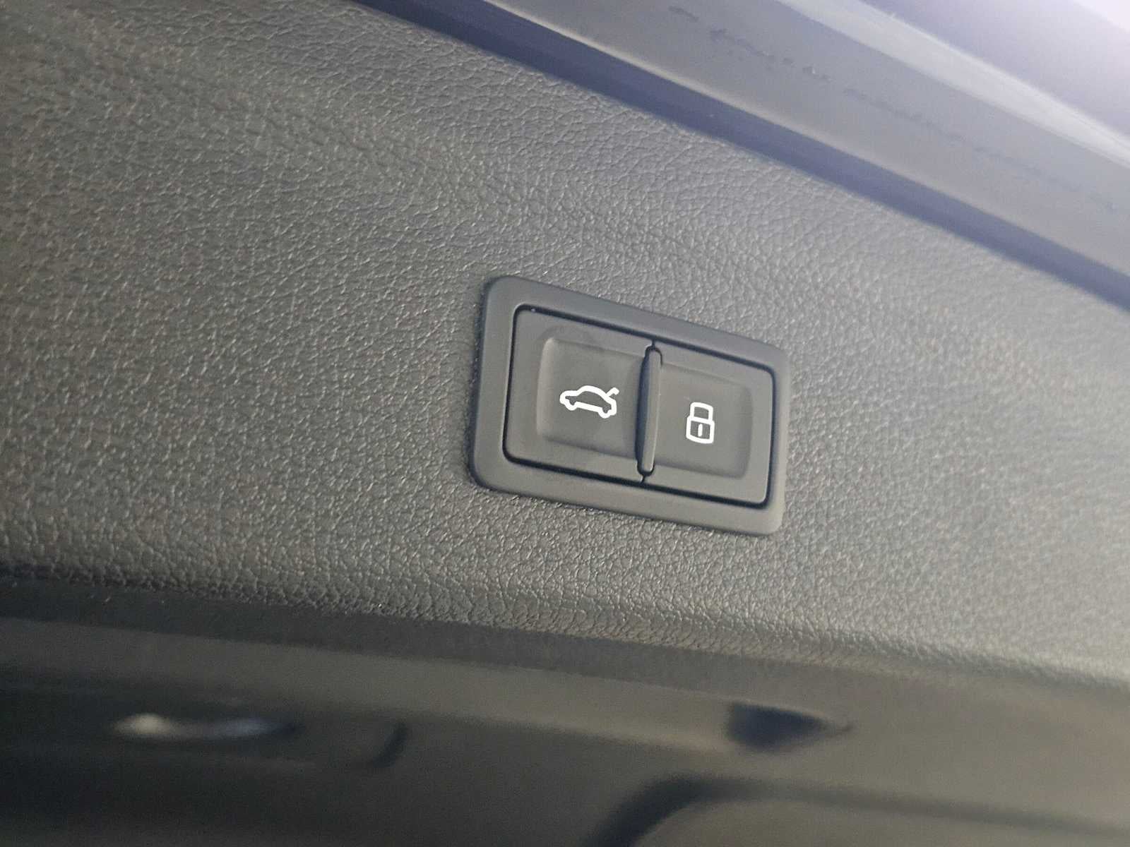 2023 Audi Q3 S line Premium Plus