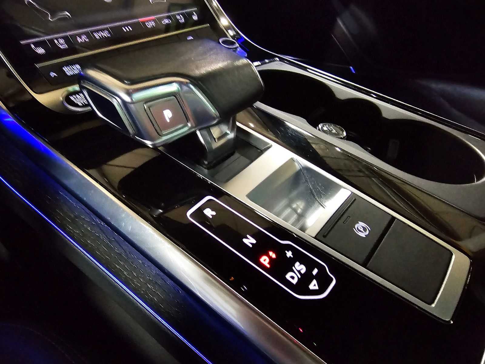 2021 Audi Q8 Premium Plus 55 TFSI quattro