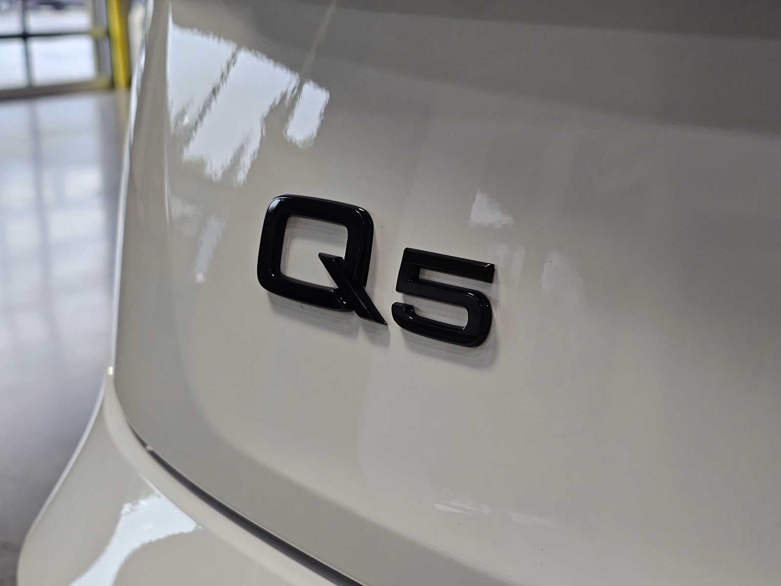 2023 Audi Q5 S line Prestige