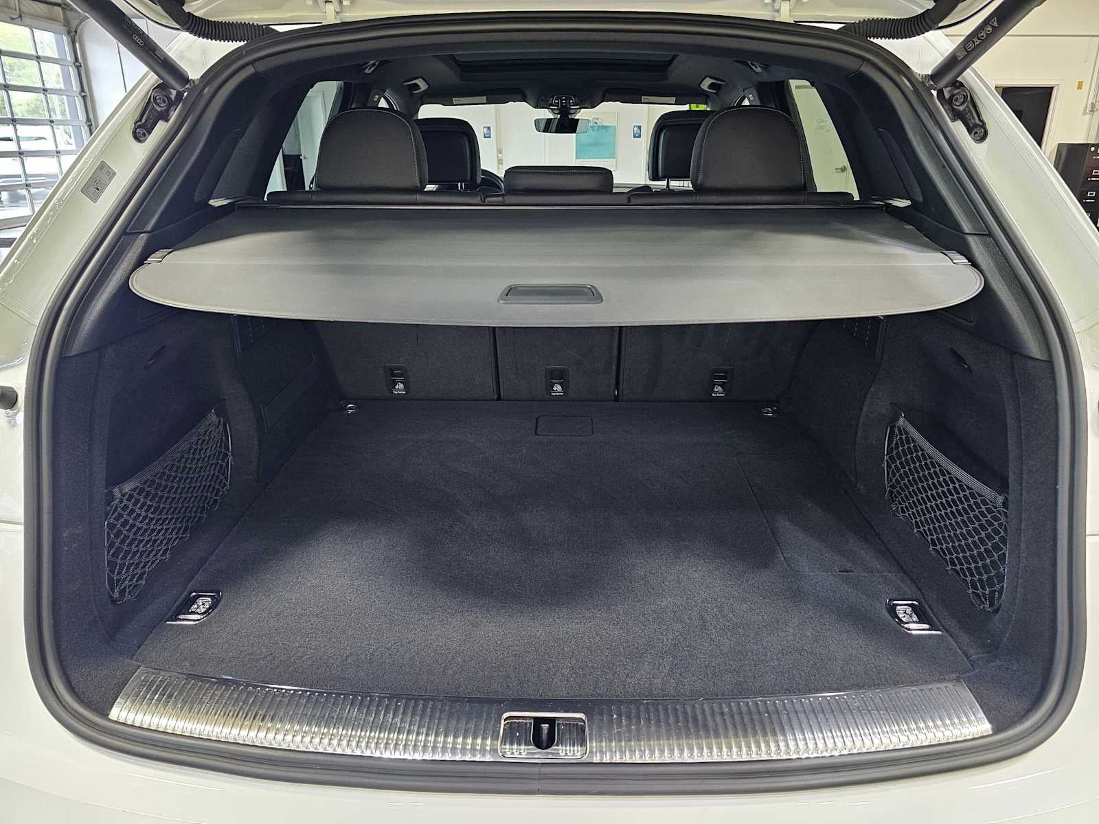 2023 Audi Q5 S line Prestige