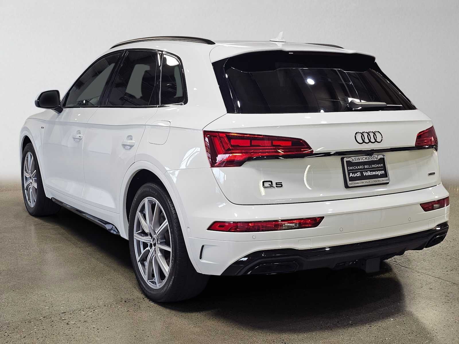 2023 Audi Q5 S line Prestige