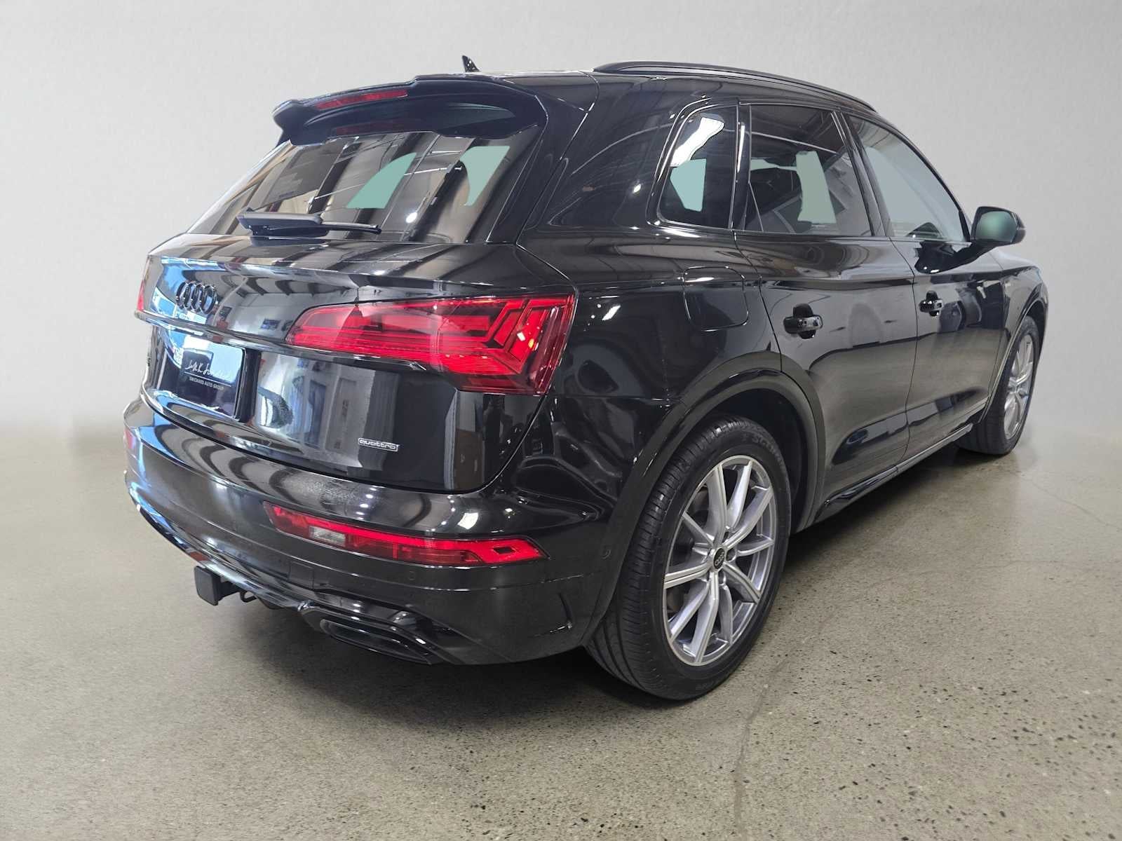 2024 Audi Q5 S line Prestige