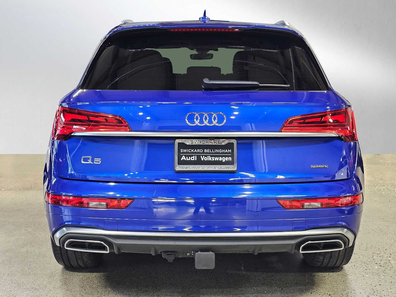 2022 Audi Q5 S line Prestige 55 TFSI e quattro