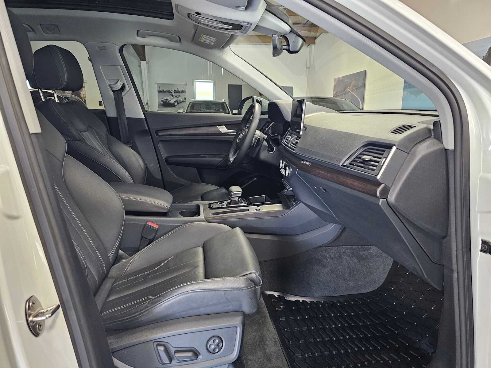 2024 Audi Q5 S line Premium