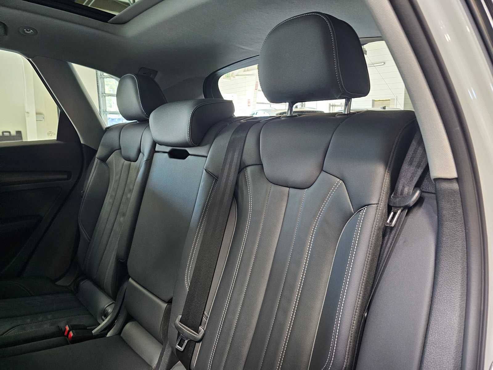 2024 Audi Q5 S line Premium