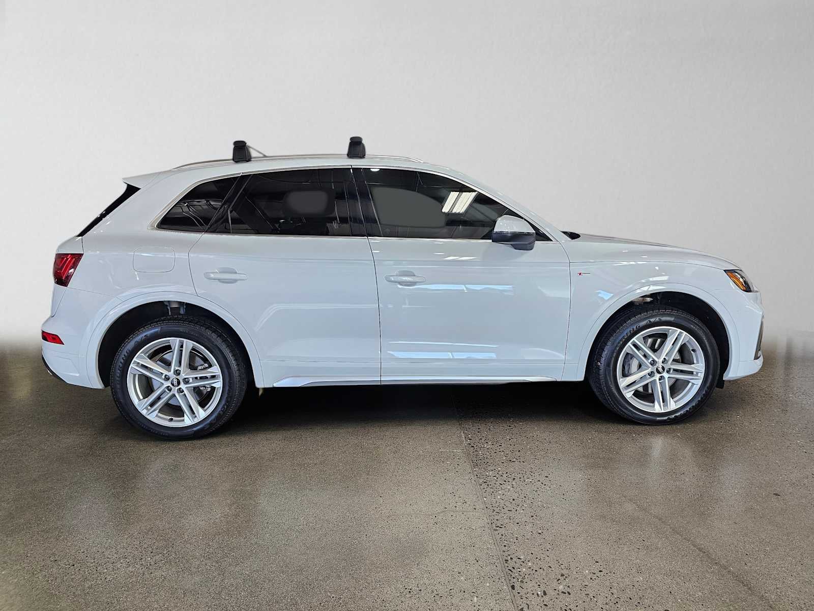 2024 Audi Q5 S line Premium