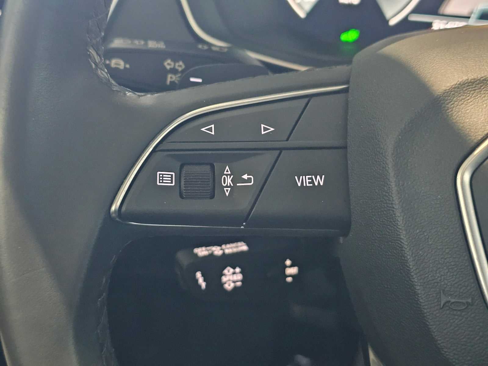 2023 Audi Q5 S line Premium