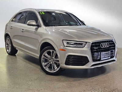 2016 Audi Q3 quattro 4dr Prestige