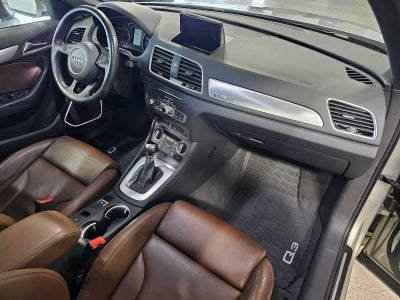 2016 Audi Q3 quattro 4dr Prestige