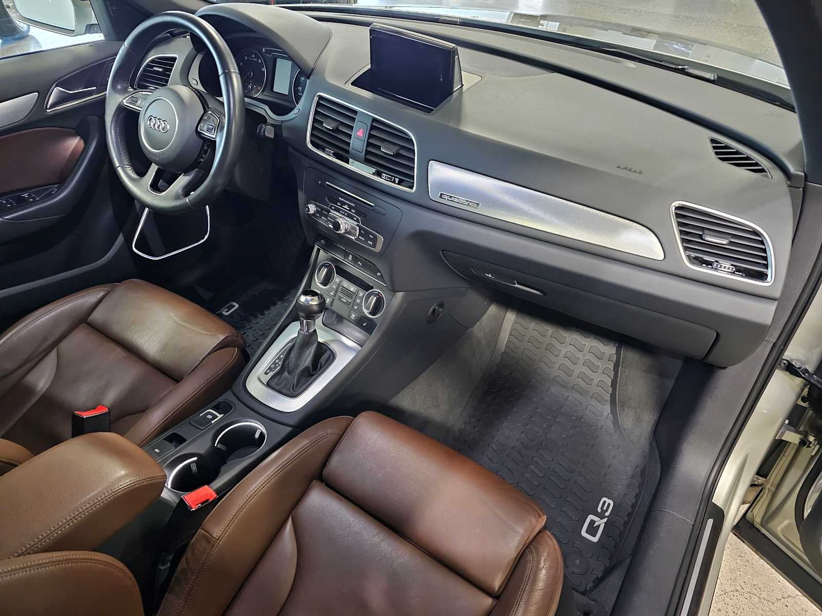 2016 Audi Q3 quattro 4dr Prestige