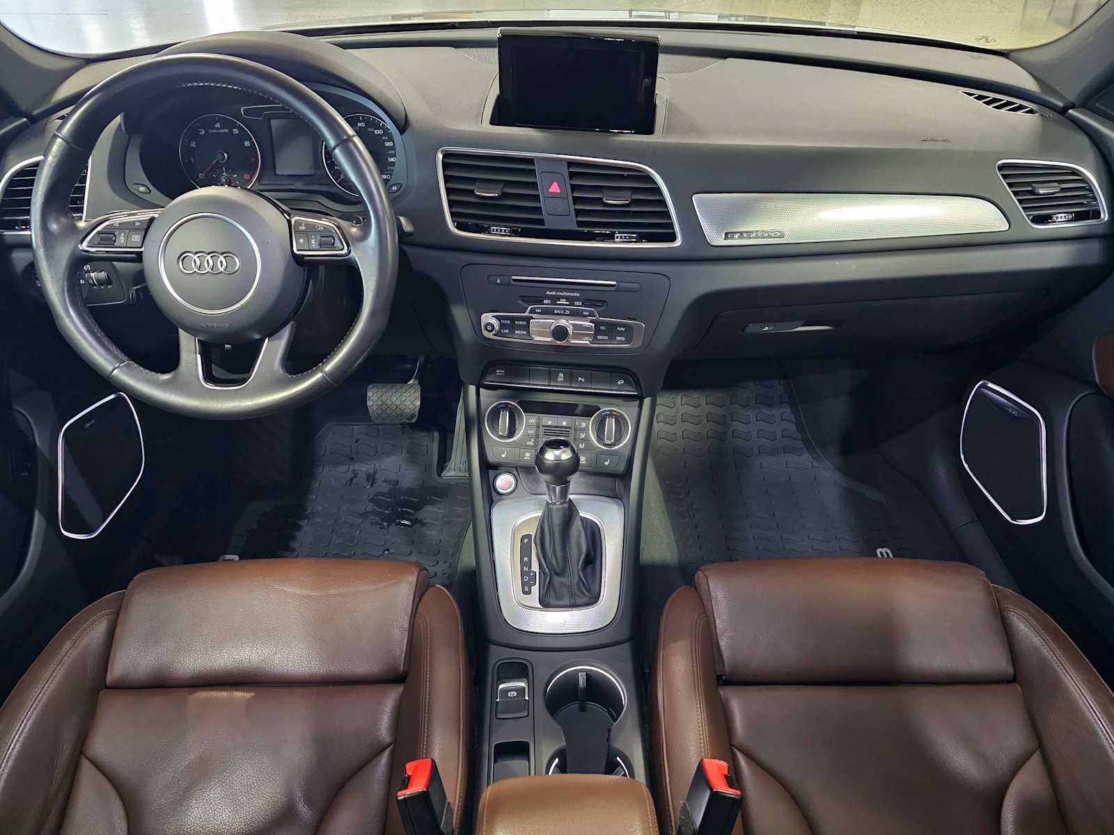 2016 Audi Q3 quattro 4dr Prestige