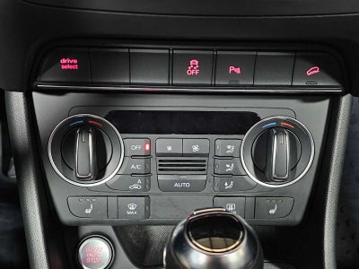 2016 Audi Q3 quattro 4dr Prestige