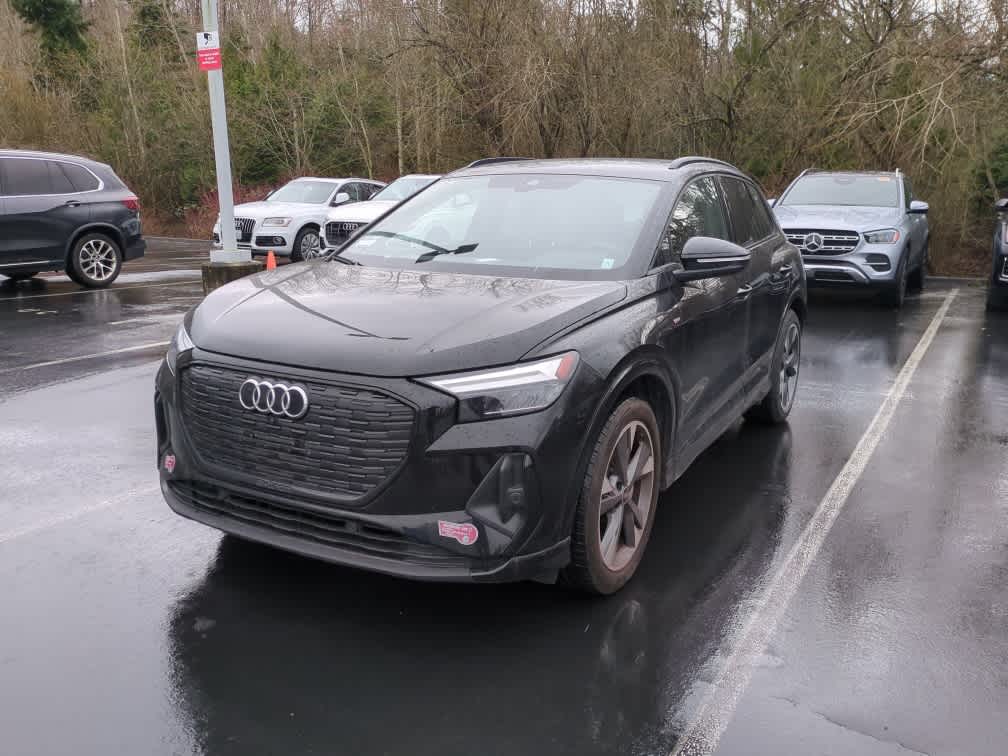 2024 Audi Q4 e-tron Premium 55 quattro