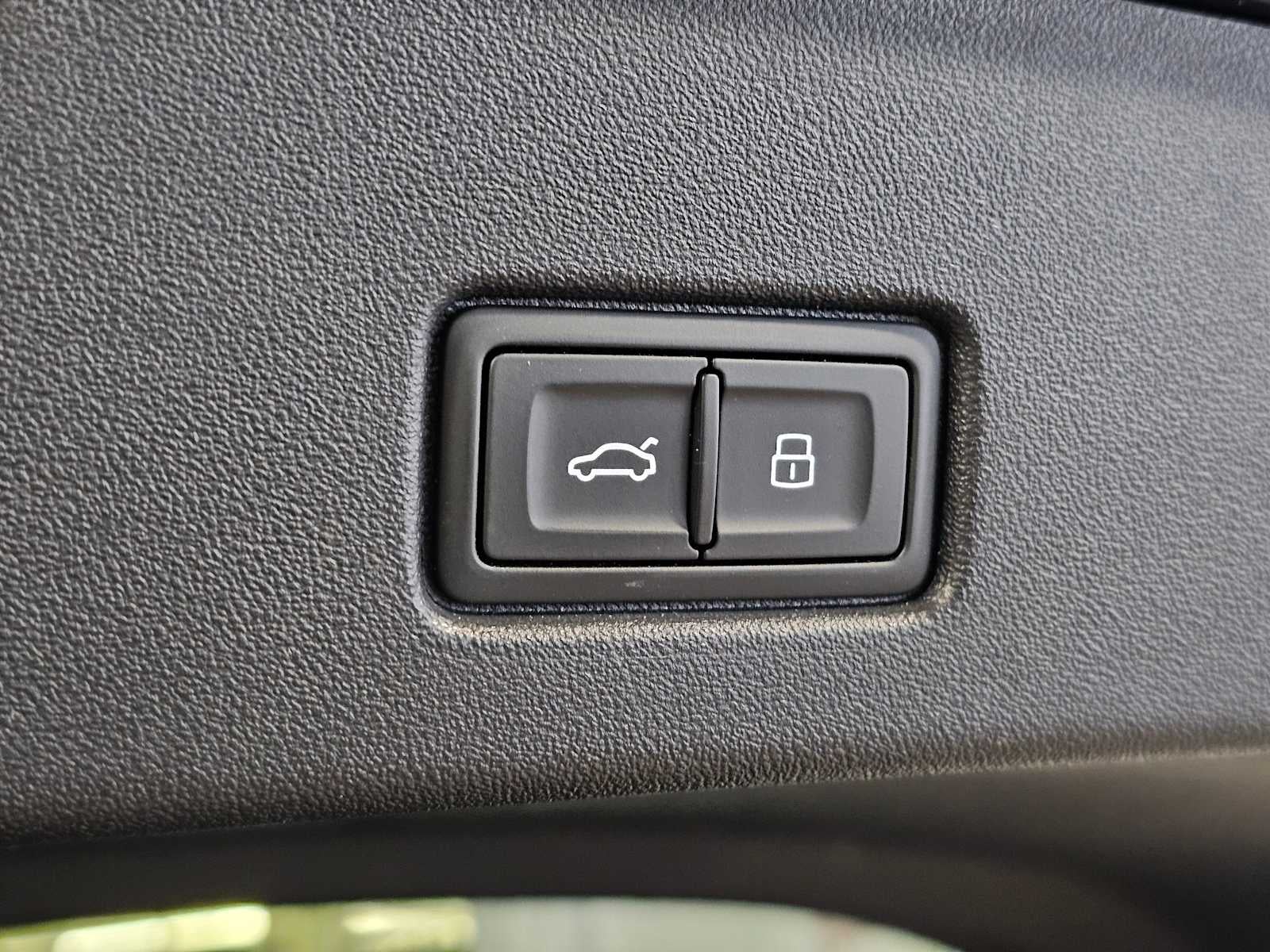 2023 Audi Q4 e-tron Premium Plus 50 quattro