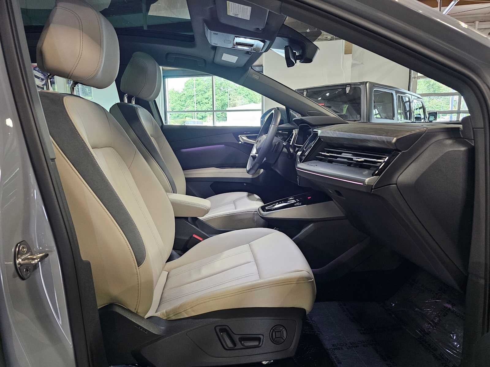 2023 Audi Q4 e-tron Premium Plus 50 quattro