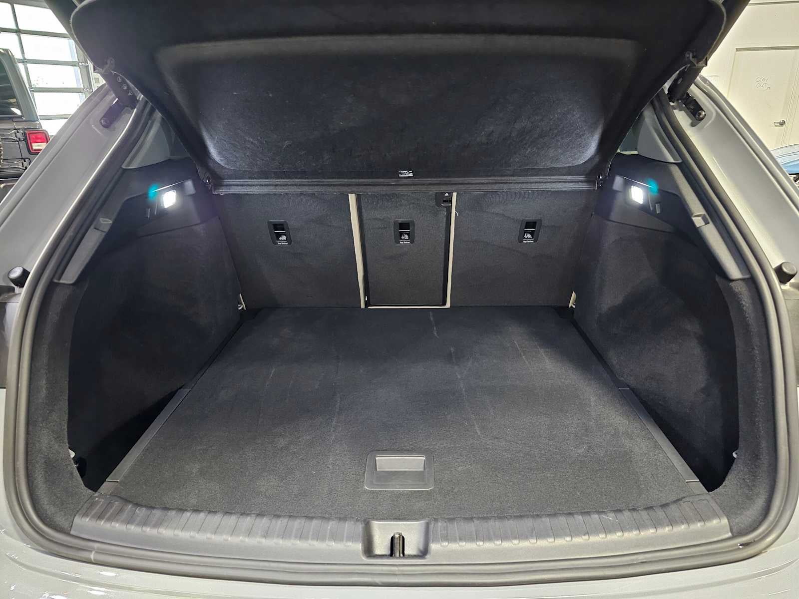 2023 Audi Q4 e-tron Premium Plus 50 quattro