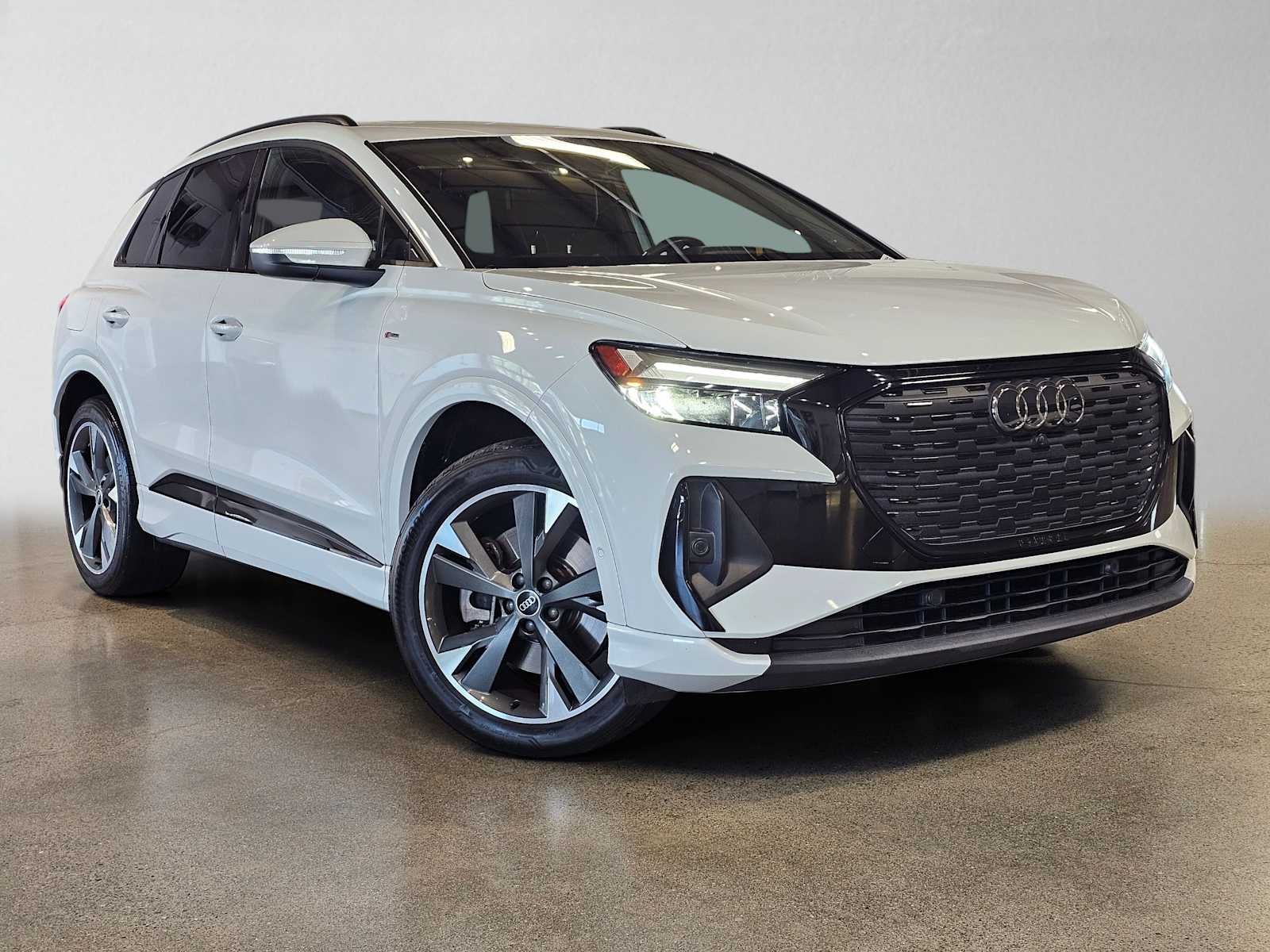 2023 Audi Q4 e-tron Premium Plus 50 quattro