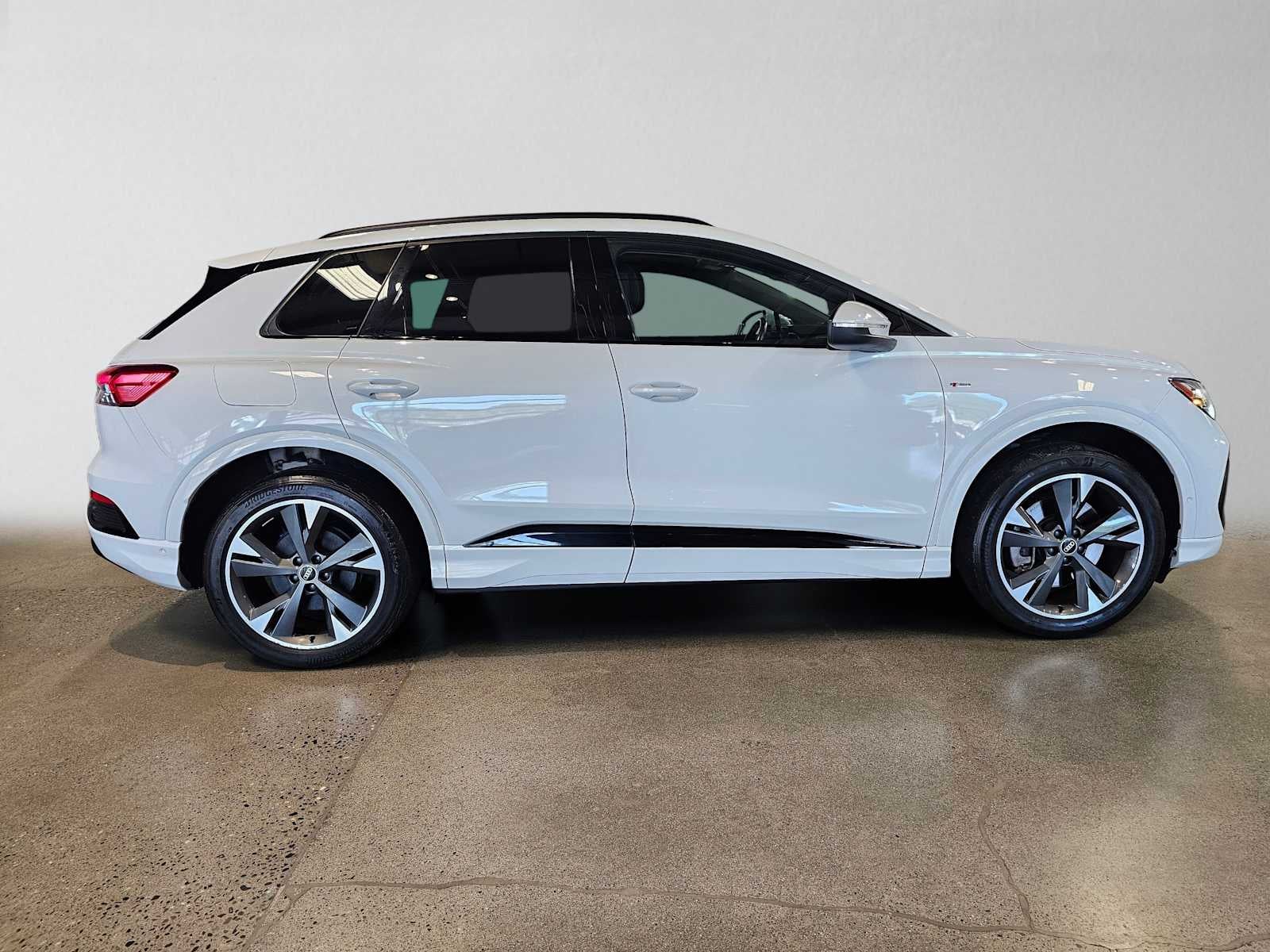 2023 Audi Q4 e-tron Premium Plus 50 quattro