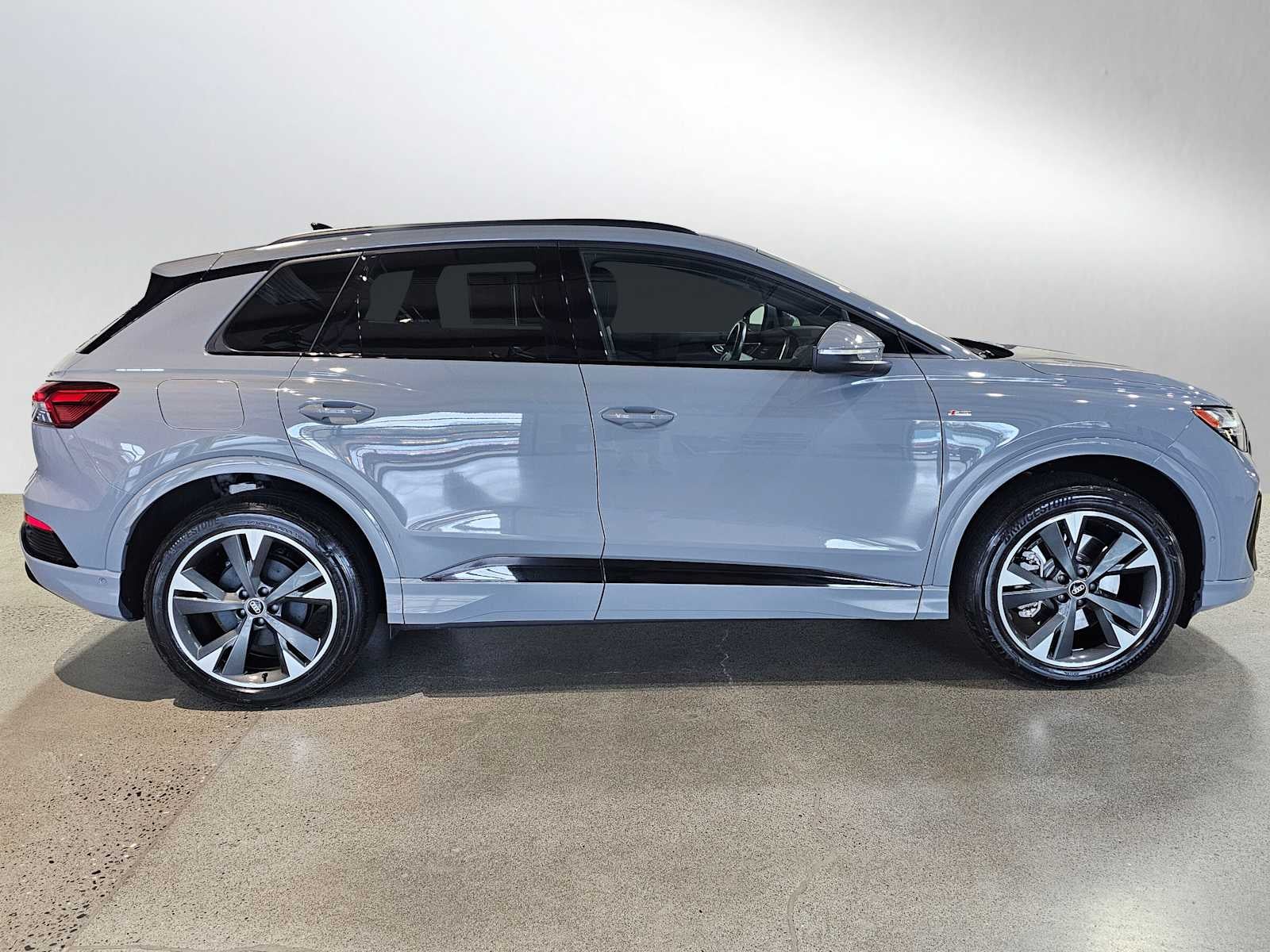 2023 Audi Q4 e-tron Premium Plus 50 quattro