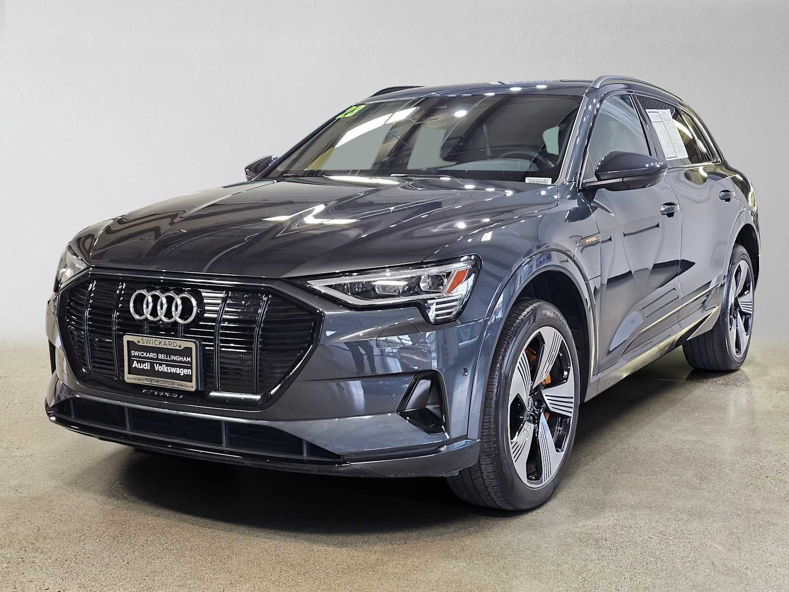2023 Audi e-tron Premium Plus
