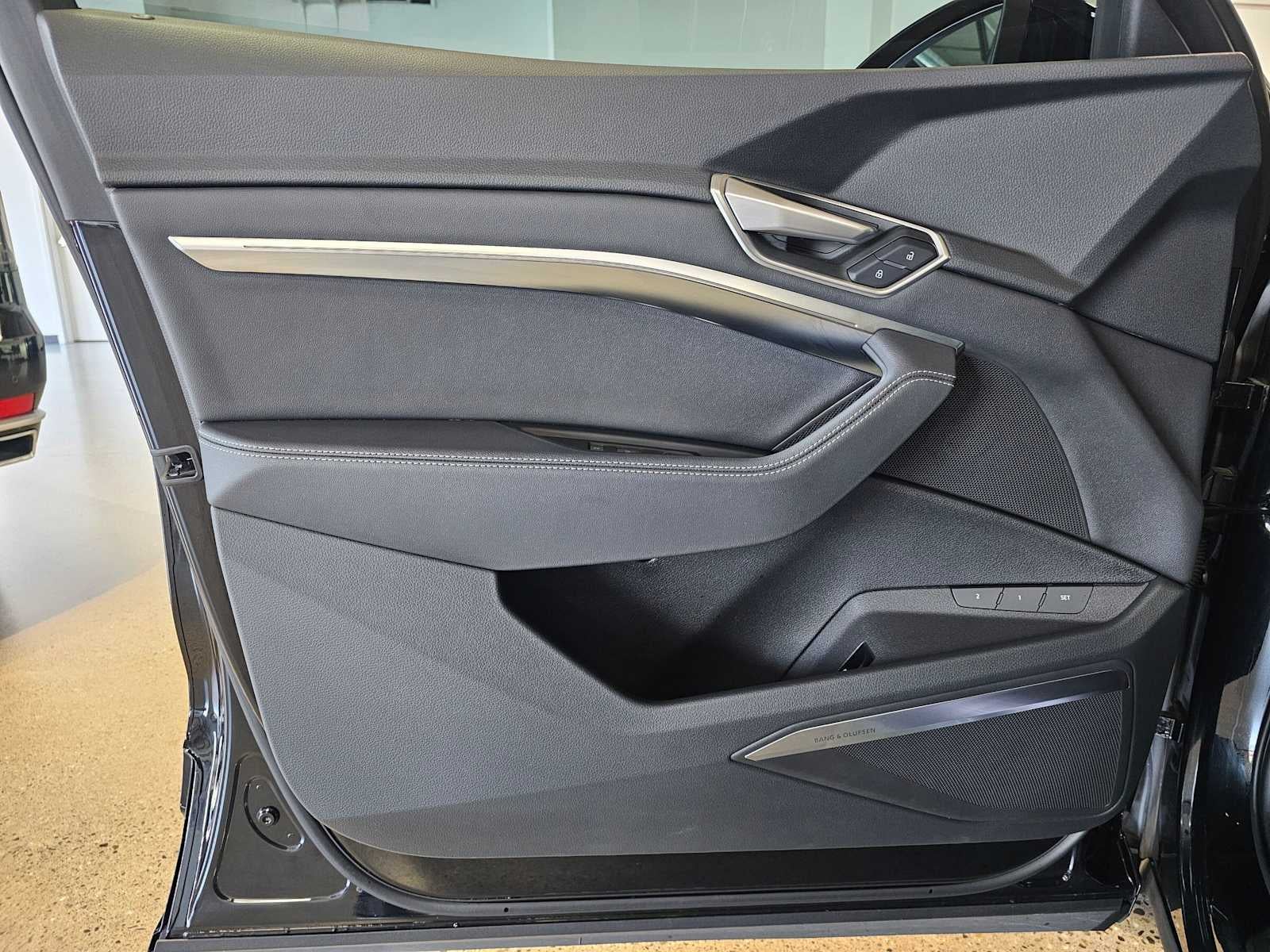 2023 Audi e-tron Premium Plus quattro