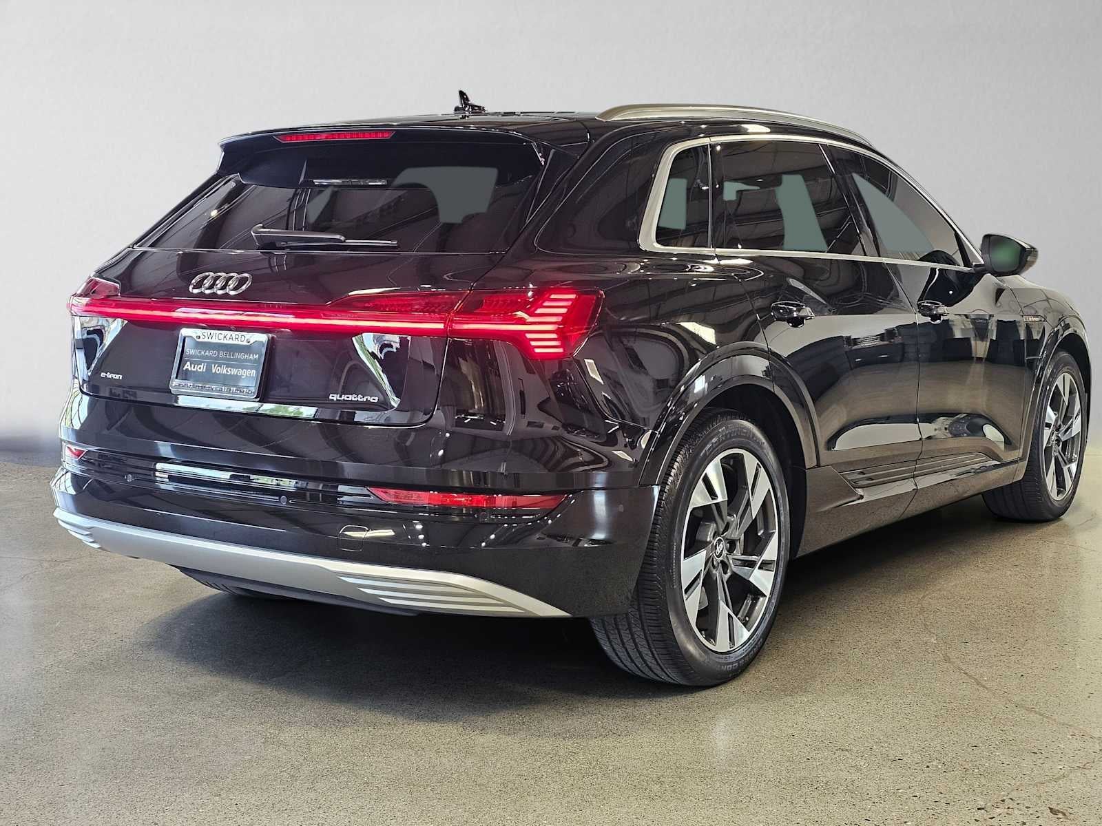 2023 Audi e-tron Premium Plus quattro