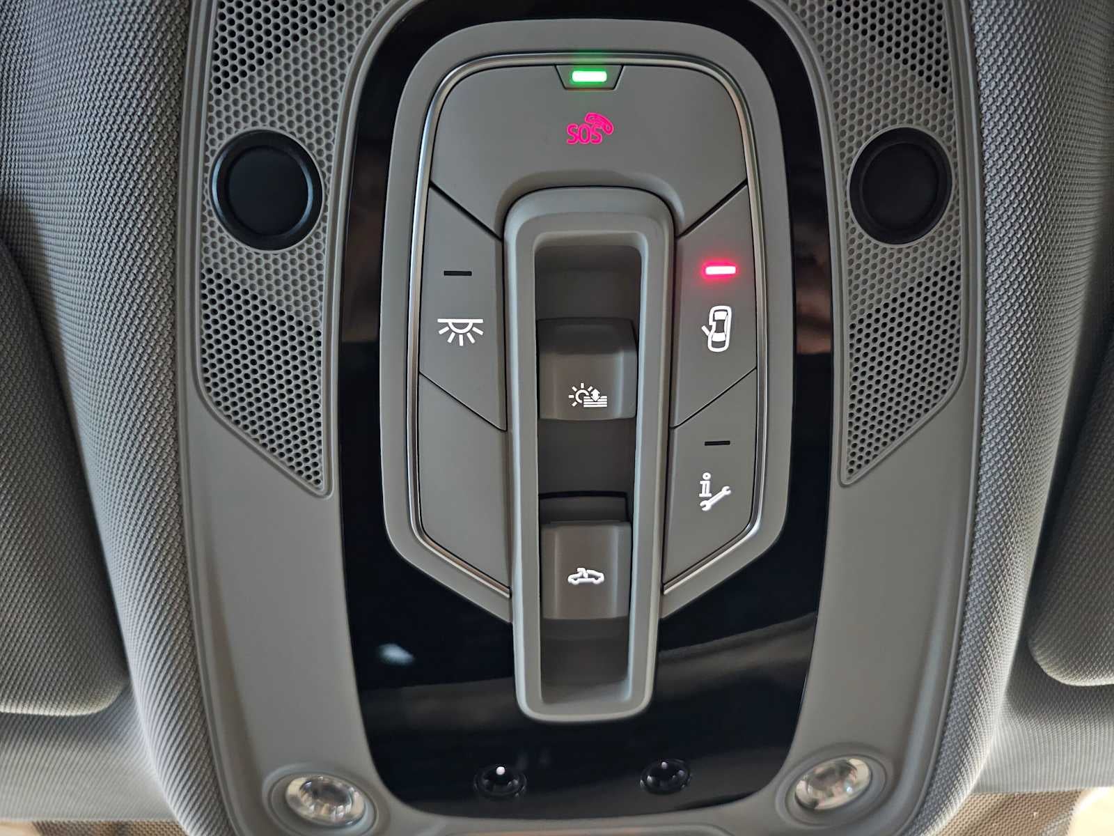 2023 Audi e-tron Premium Plus quattro