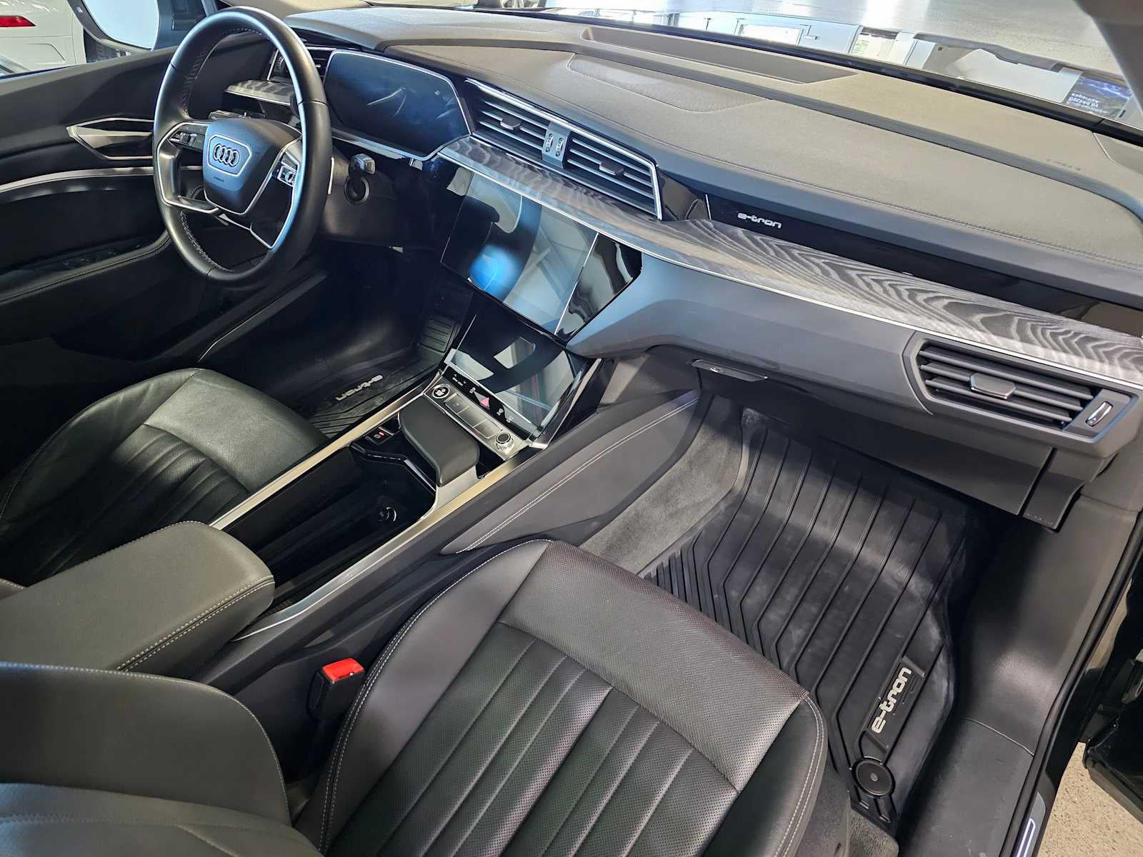 2023 Audi e-tron Premium Plus quattro