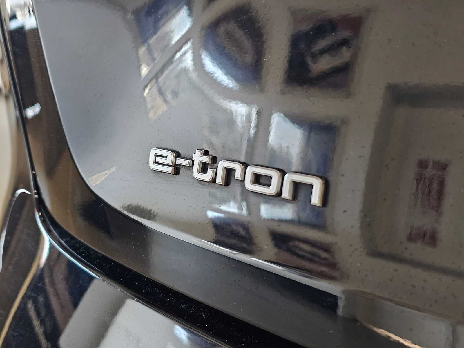 2023 Audi e-tron Premium Plus quattro