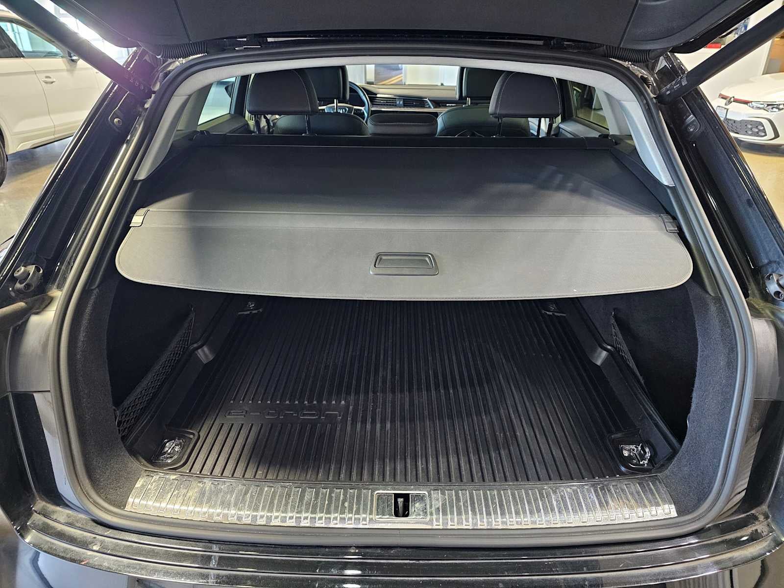 2023 Audi e-tron Premium Plus quattro