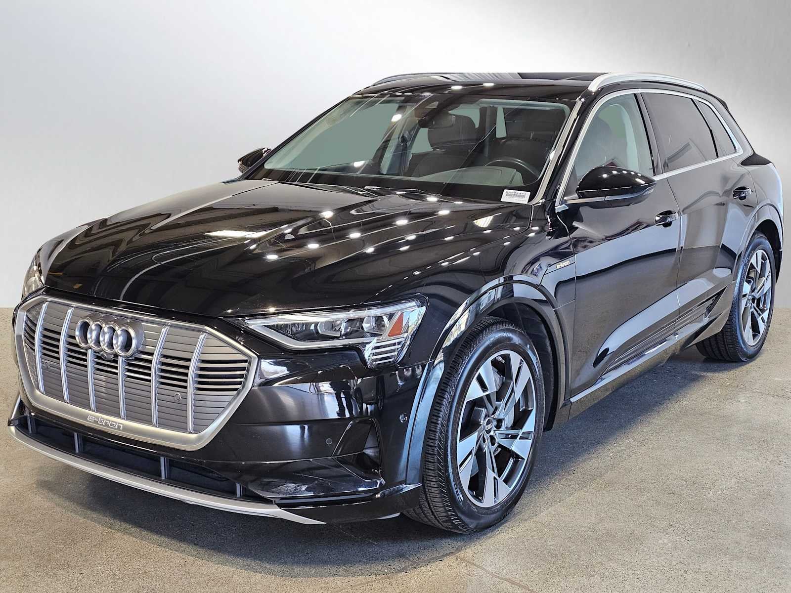 2023 Audi e-tron Premium Plus quattro