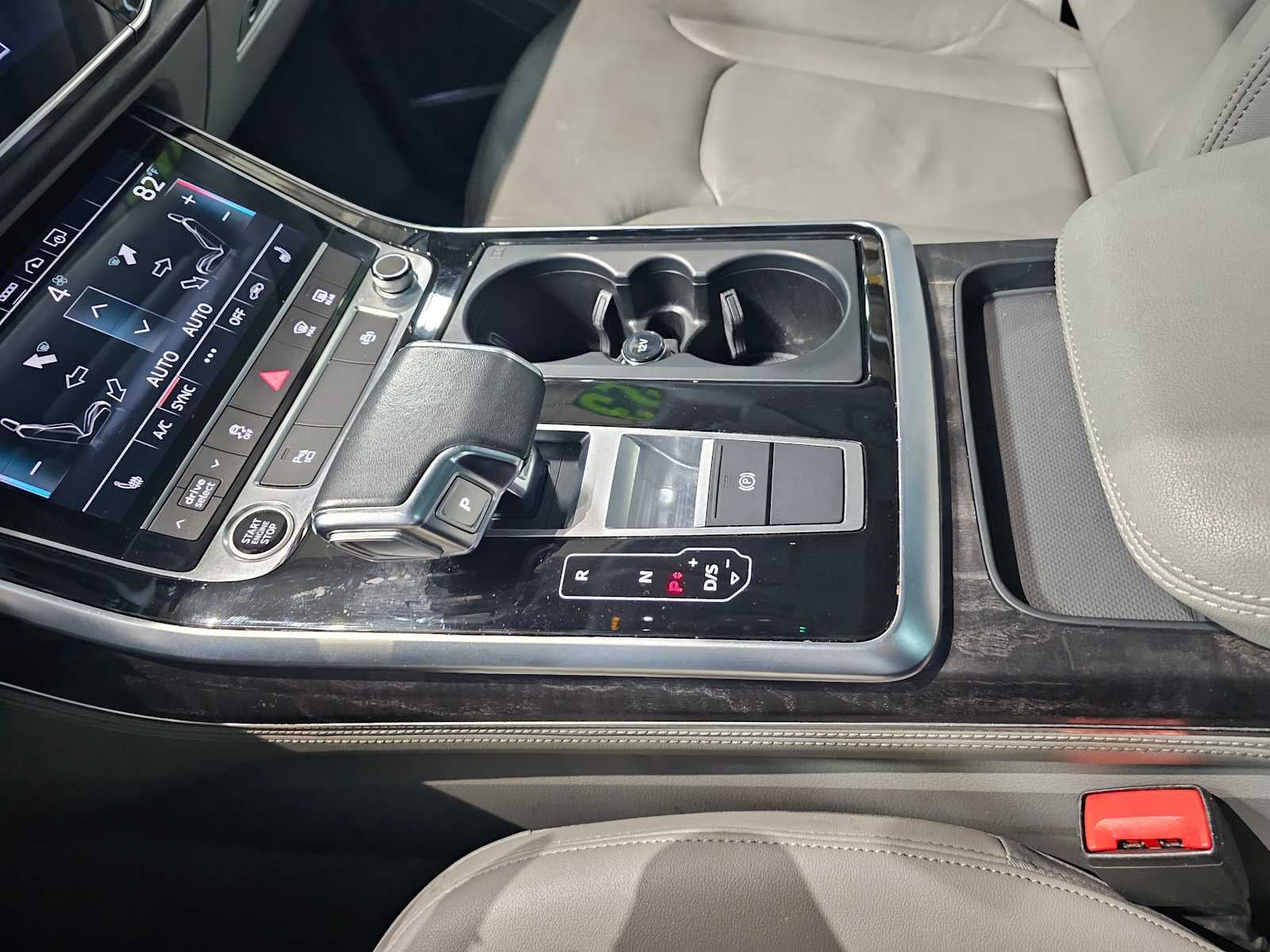 2023 Audi Q7 Premium Plus 45 TFSI quattro