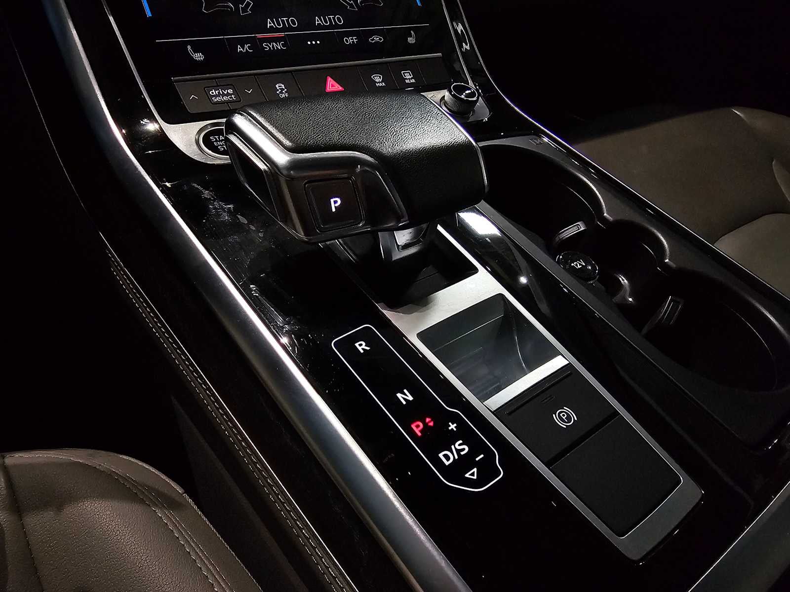 2023 Audi Q7 Premium Plus 45 TFSI quattro