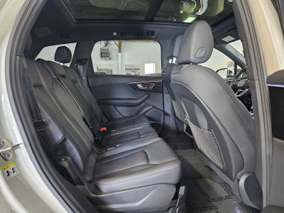 2023 Audi Q7 Premium Plus